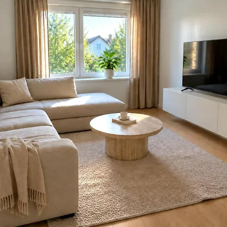 Apartment White House *